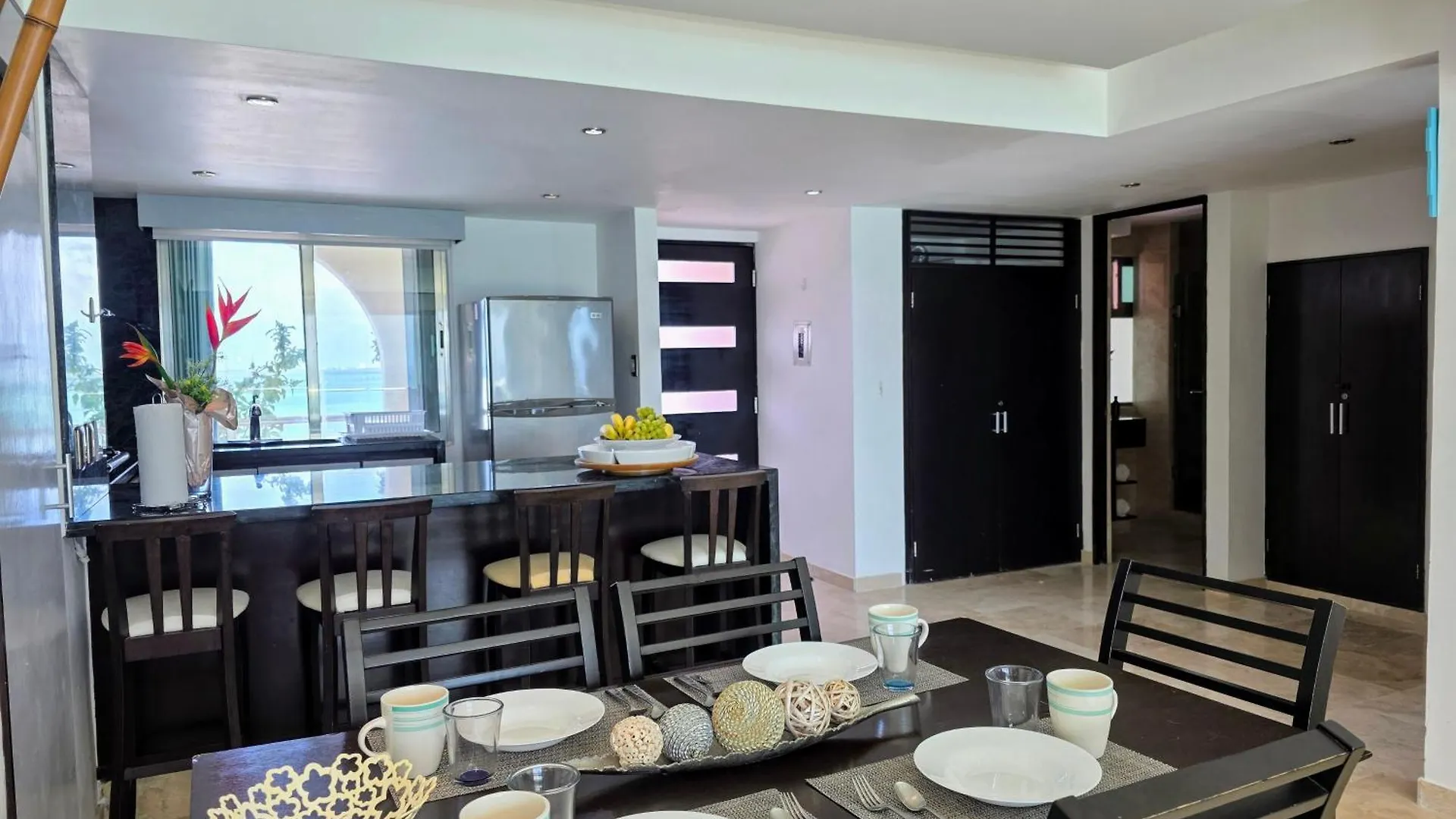 Modern Penthouse, Beautiful Ocean View, Cancún