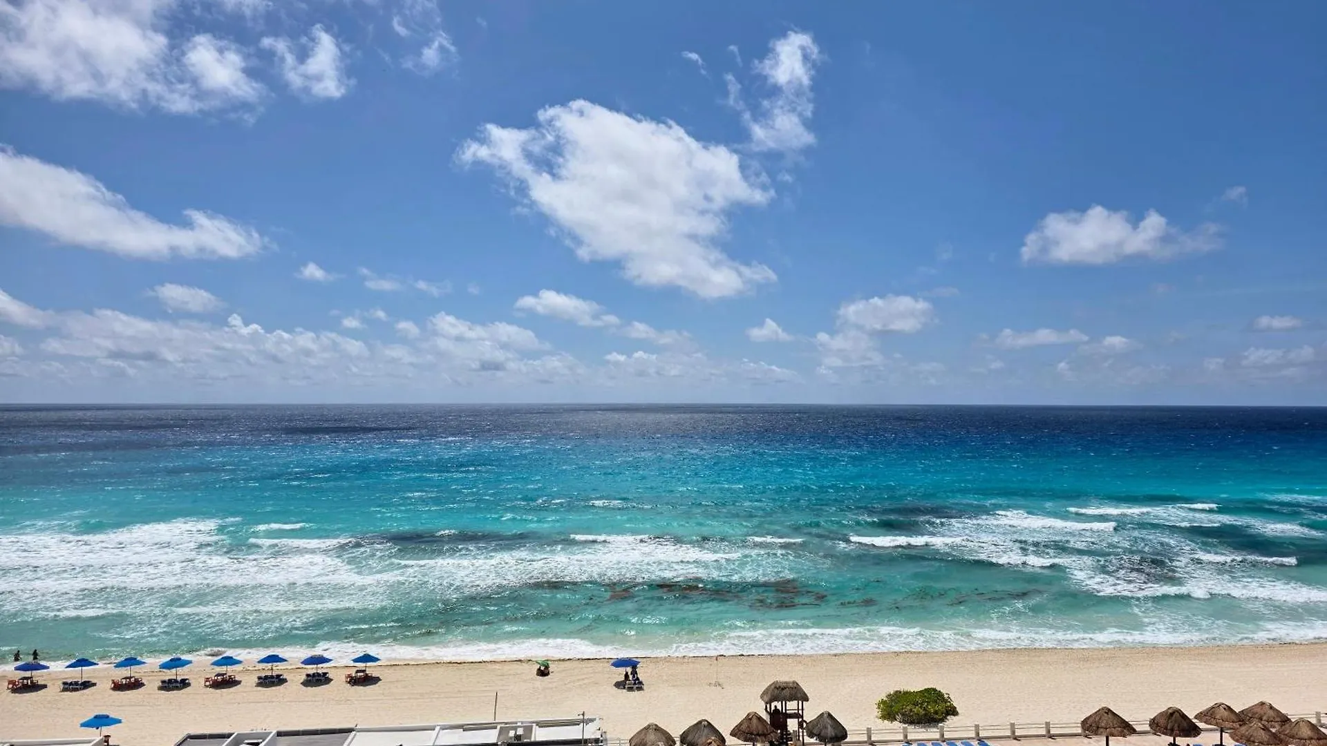 Modern Penthouse, Beautiful Ocean View, Cancún Messico